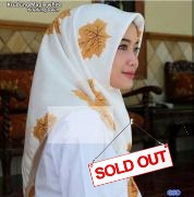 Krudung maple white-krudung daun