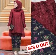 Set tiara maroon