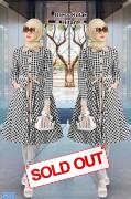 Dress kotak hitam