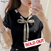 Blouse Laura hitam